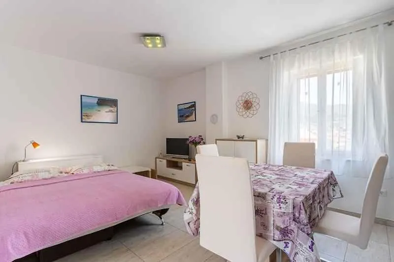 Apartments In Cres/Insel Cres 13668 Croatia