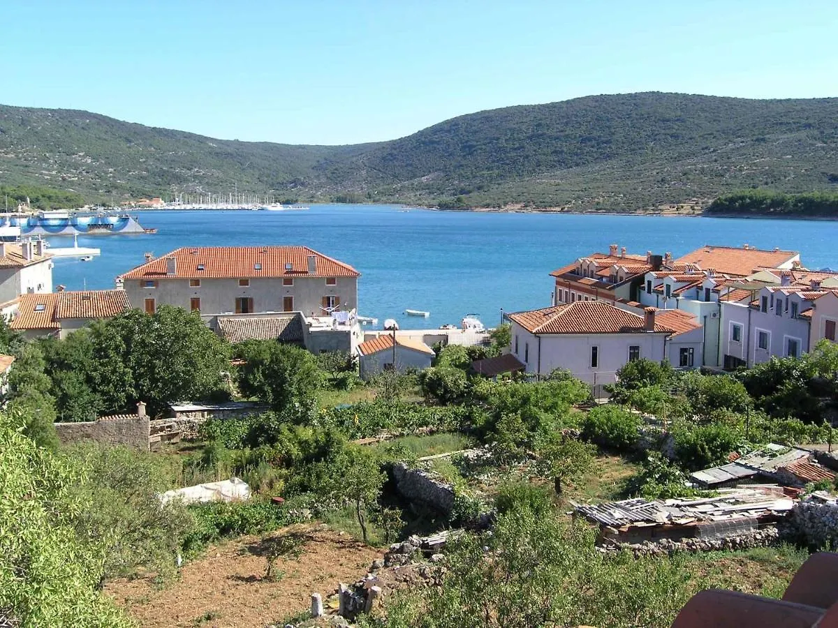 Apartments In Cres/Insel Cres 13668