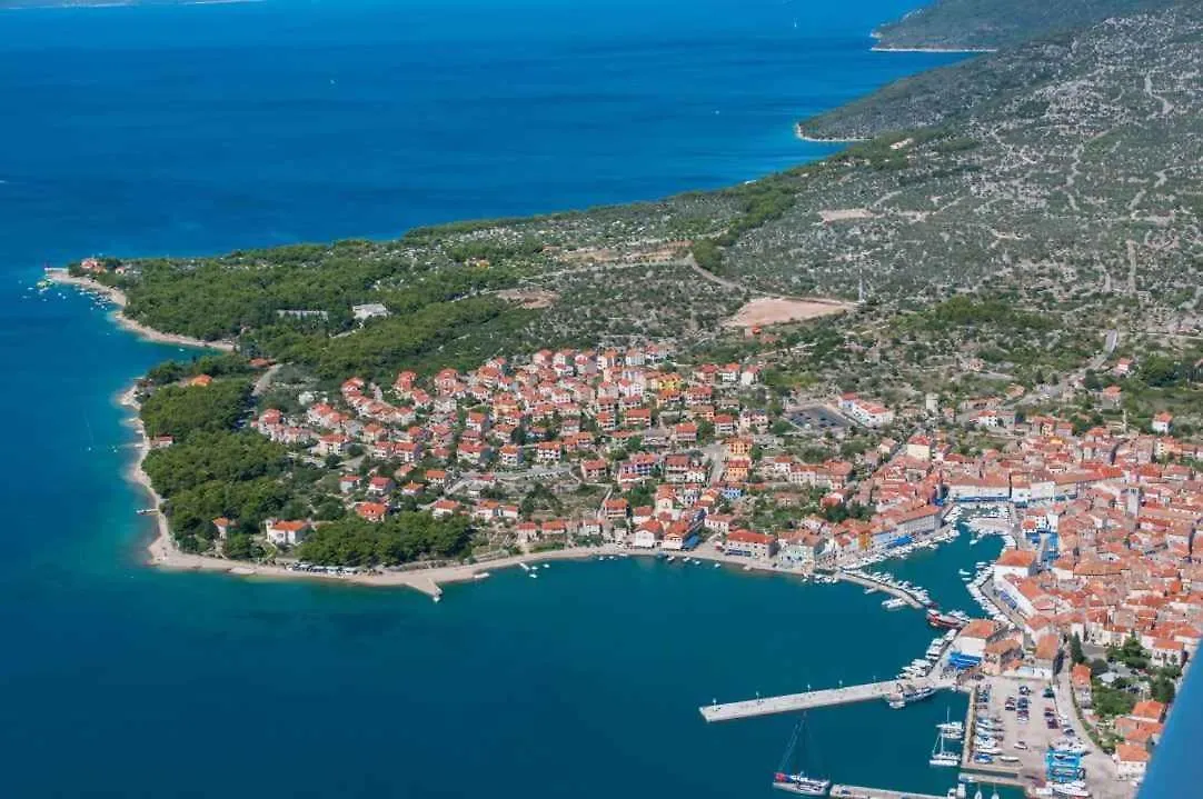 Apartments In Cres/Insel Cres 13668
